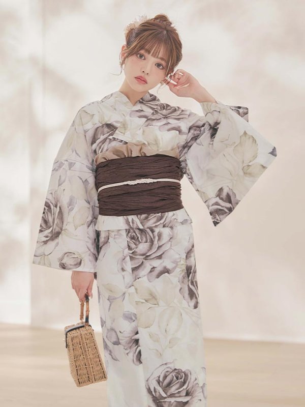 モデル：吉木千沙都(ちぃぽぽ)　身長：158cm　着用サイズ：Fサイズ