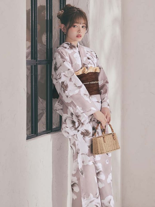 モデル：吉木千沙都(ちぃぽぽ)　身長：158cm　着用サイズ：Fサイズ