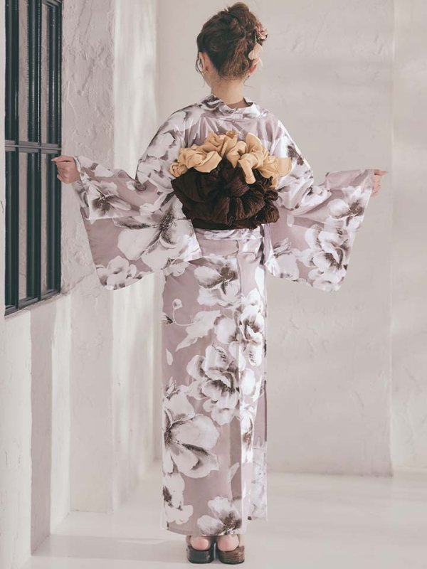 モデル：吉木千沙都(ちぃぽぽ)　身長：158cm　着用サイズ：Fサイズ