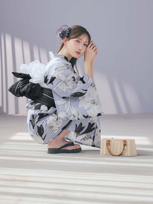 モデル：菅野結以 身長：163cm 着用サイズ：Fサイズ