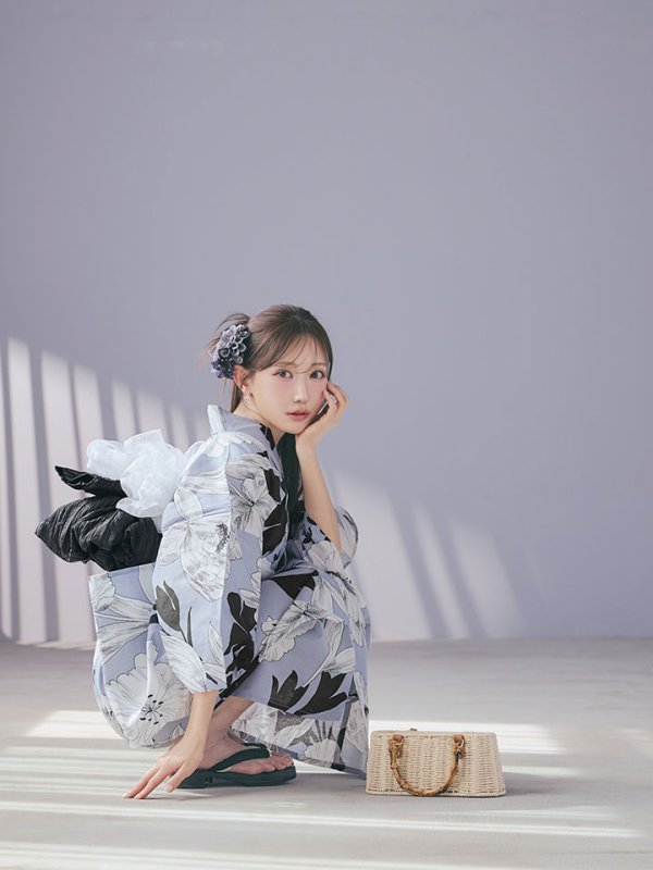 モデル：菅野結以 身長：163cm 着用サイズ：Fサイズ