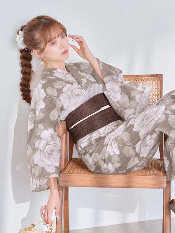 モデル：kirari　身長：156cm  着用サイズ：Fサイズ