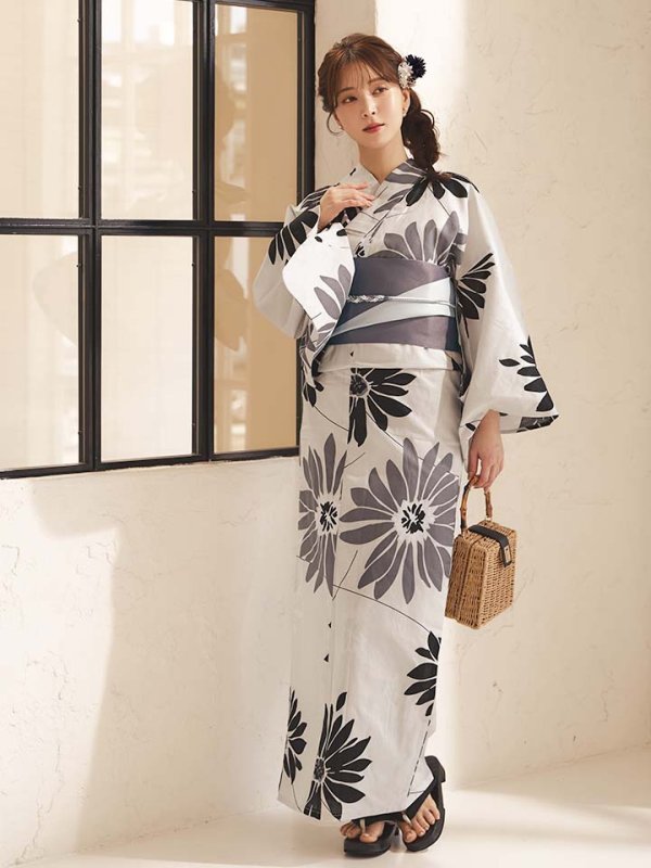 モデル：麻亜里　身長：160cm　着用サイズ：Fサイズ