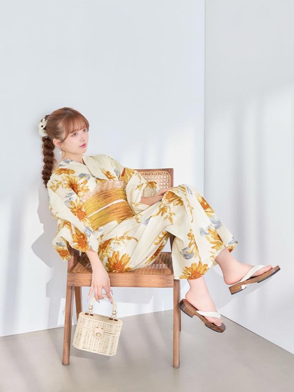 モデル:kirari 身長:156cm