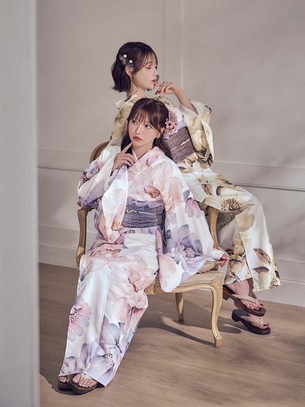 モデル：天海りこ　身長：156cm　モデル：羽澄まり　身長：158cm