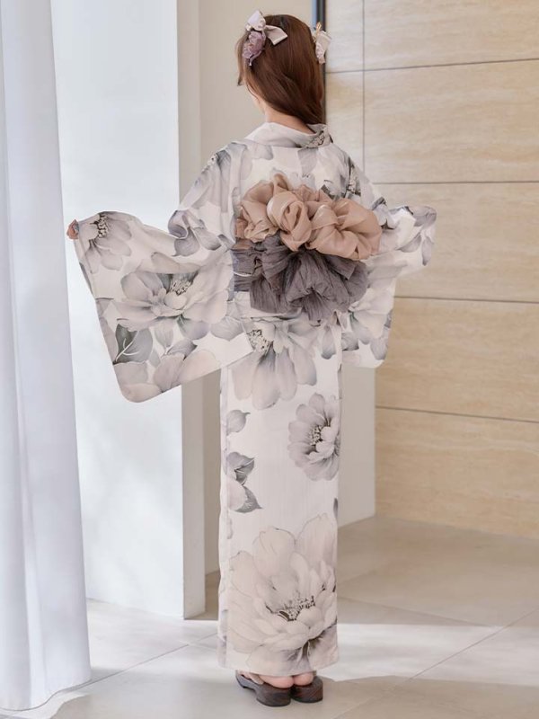 モデル:たまご あゆみ