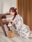 画像13: 送料無料！グレージュニュアンスピオニー浴衣【浴衣３点セット 浴衣/帯/下駄】[OF04]【予約 / 4月上旬発送予定】 (13)