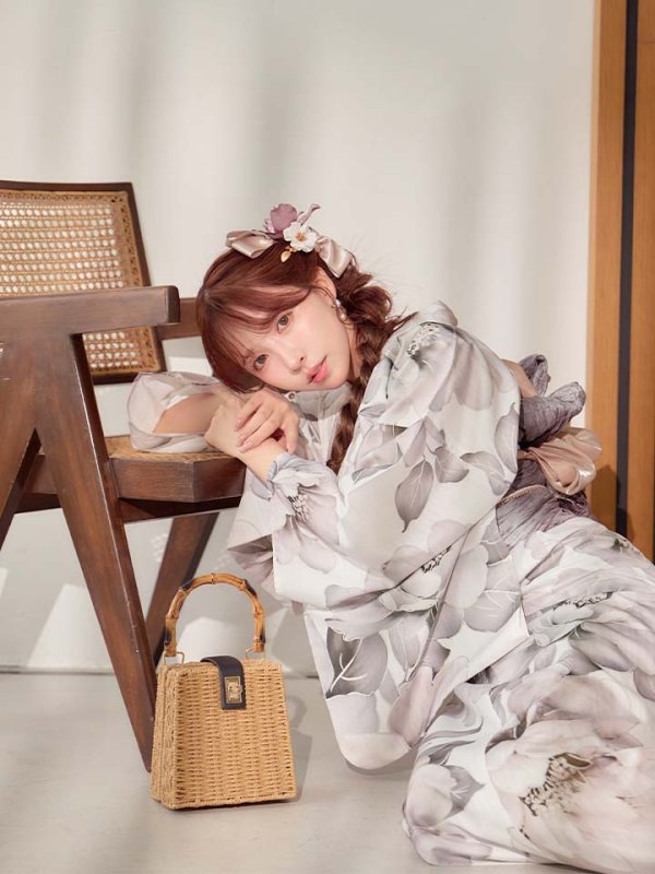 画像22: 送料無料！グレージュニュアンスピオニー浴衣【浴衣３点セット 浴衣/帯/下駄】[OF04]【予約 / 4月上旬発送予定】 (22)