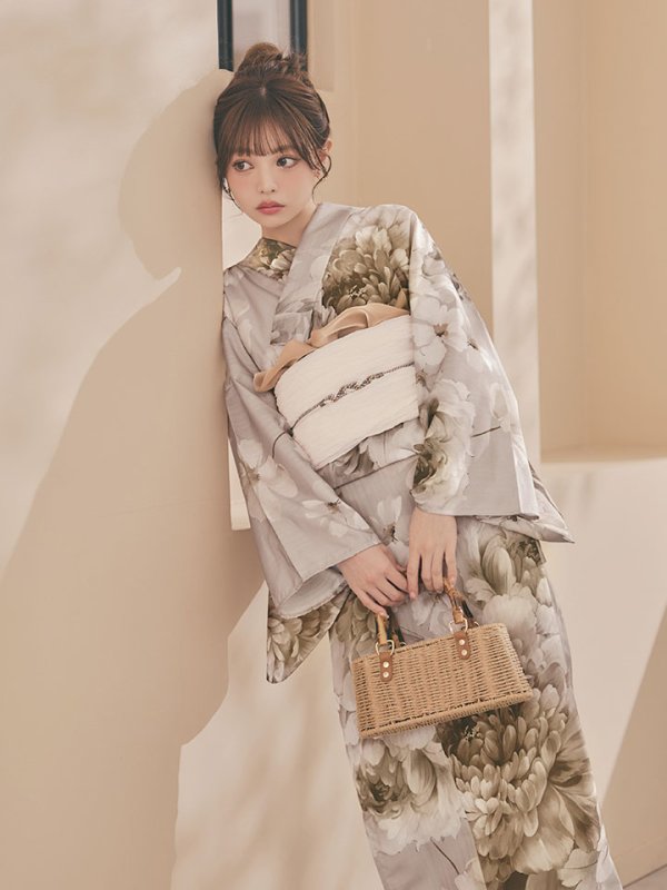 モデル：吉木千沙都（ちぃぽぽ）身長：158cm　着用サイズ：Fサイズ