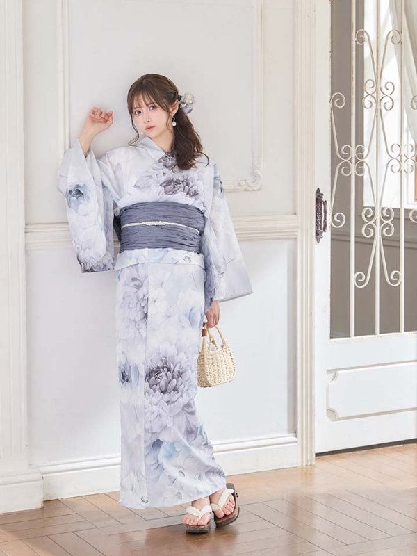 モデル：にじほ　身長：159cm　着用サイズ：Fサイズ