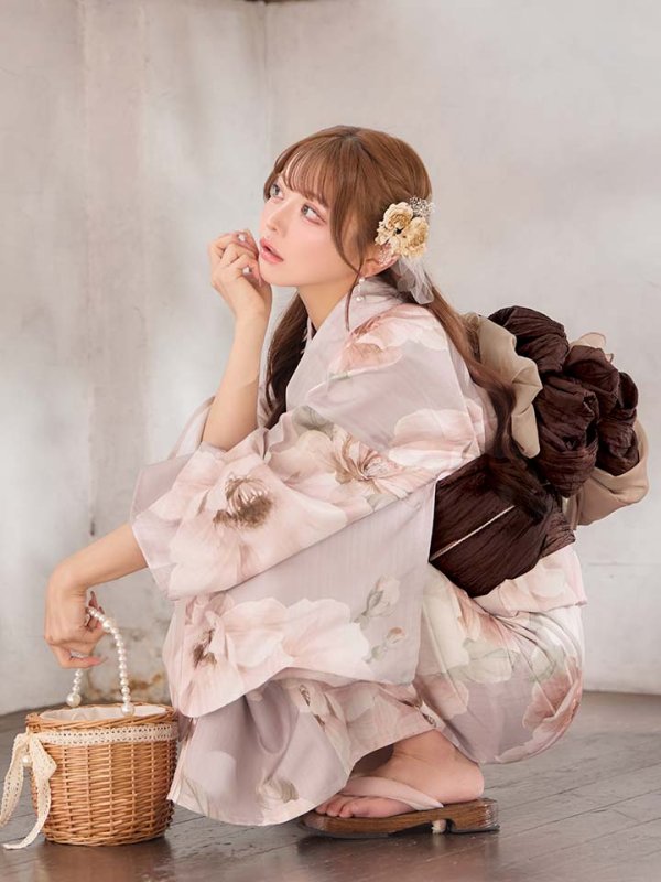 モデル：うづきふうか　身長：152cm　着用サイズ：Fサイズ
