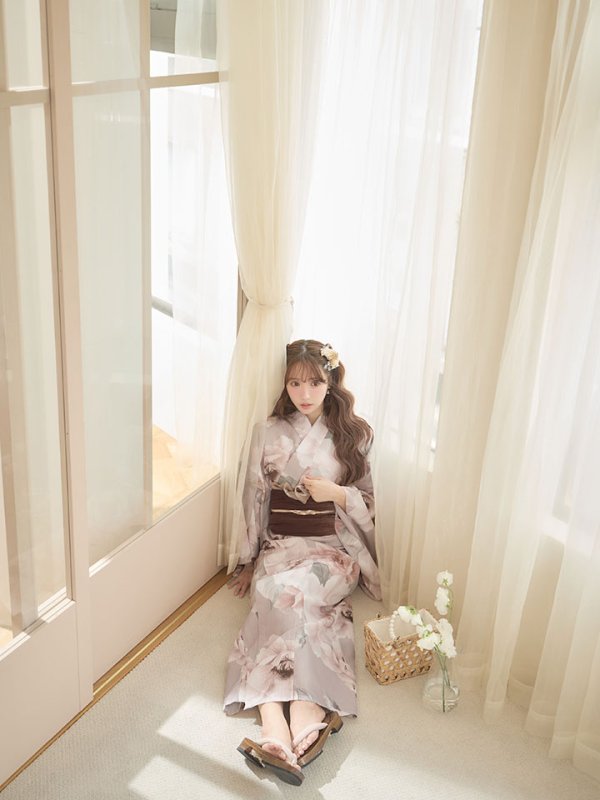 モデル：三上悠亜　身長：159cm　着用サイズ：Fサイズ