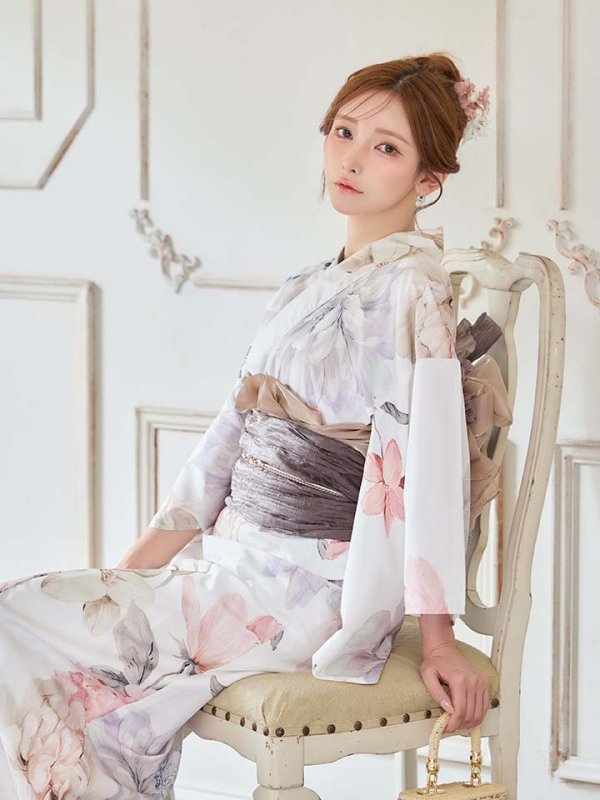 モデル：まみ　身長：161cm　着用サイズ：Fサイズ