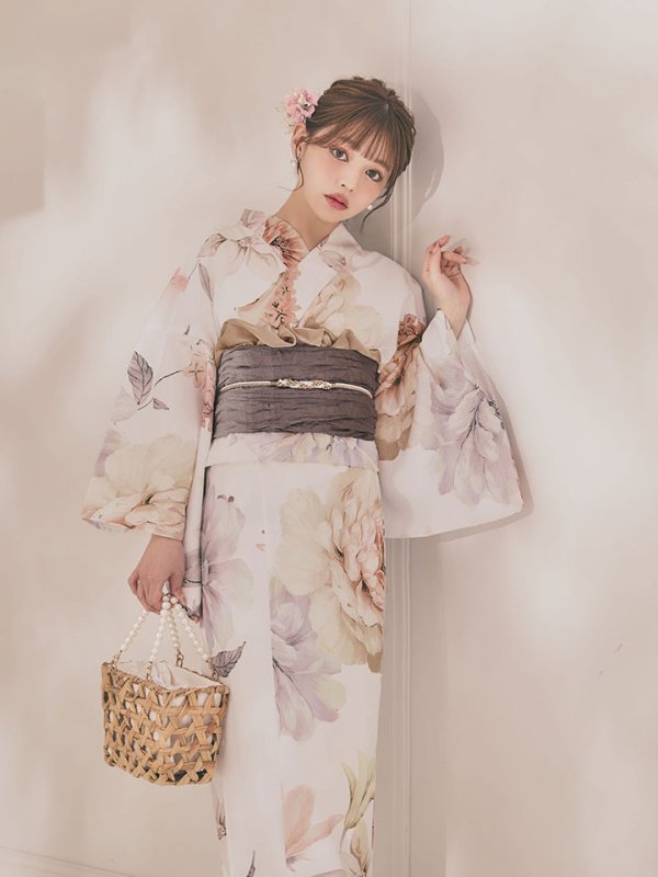 モデル：吉木千沙都（ちぃぽぽ）身長：158cm　着用サイズ：Fサイズ