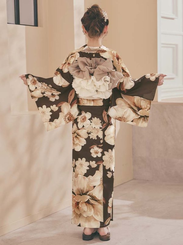 モデル:吉木千沙都（ちぃぽぽ） 身長:158cm