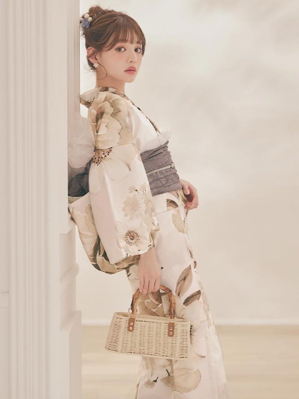 モデル：吉木千沙都(ちぃぽぽ)　身長：158cm　着用サイズ：Fサイズ