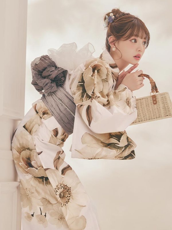 モデル：吉木千沙都(ちぃぽぽ)　身長：158cm　着用サイズ：Fサイズ