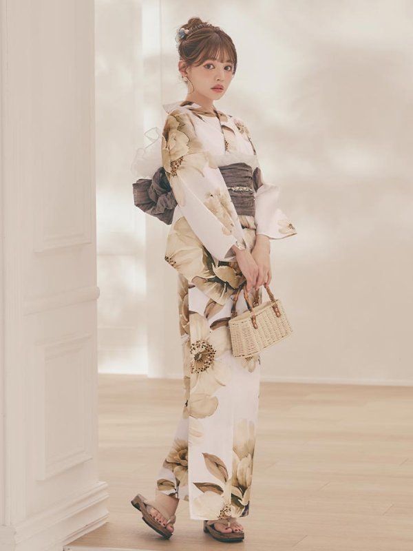 モデル：吉木千沙都(ちぃぽぽ)　身長：158cm　着用サイズ：Fサイズ