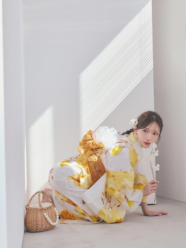 モデル：菅野結以　身長：163cm