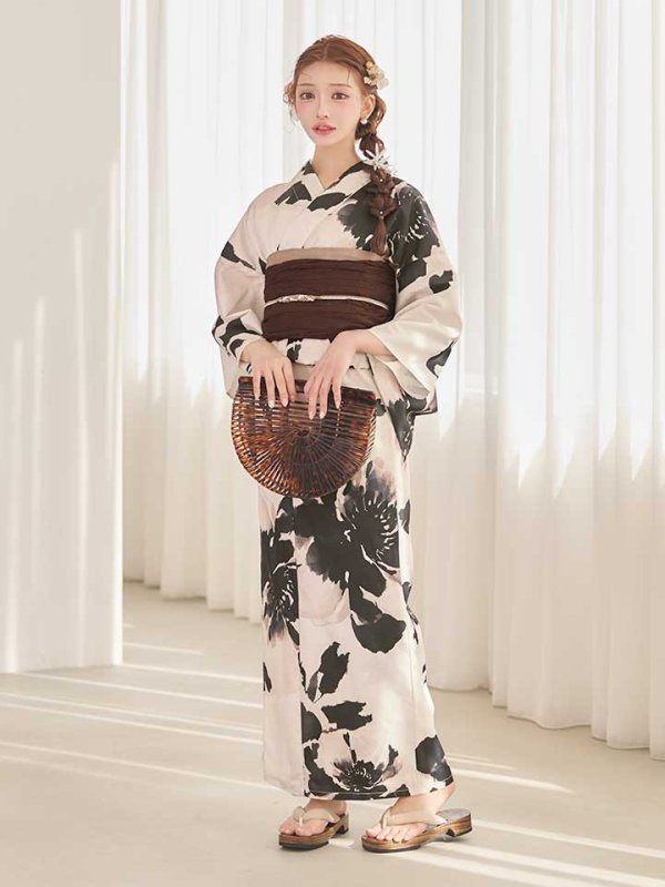 モデル:明日花キララ 身長:162cm