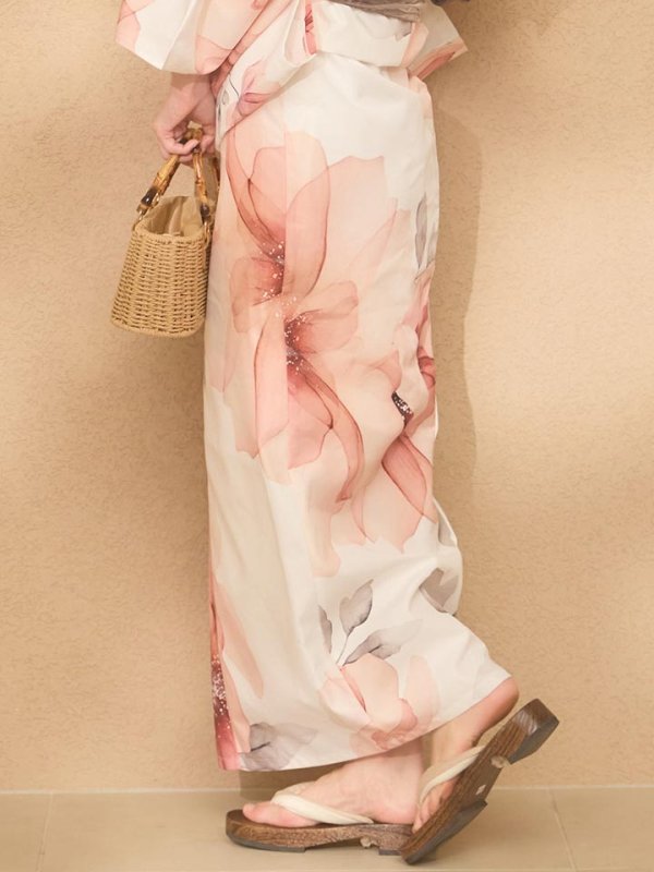 モデル：にじほ　身長：159cm　着用サイズ：Fサイズ