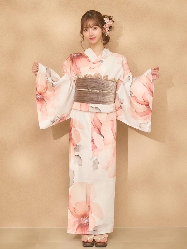 モデル：にじほ　身長：159cm　着用サイズ：Fサイズ