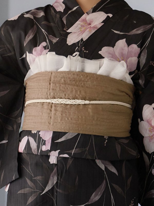 画像15: 送料無料！ホワイトリリー黒地浴衣【浴衣３点セット 浴衣/帯/下駄】[OF04]【予約 / 6月中旬発送予定】 (15)