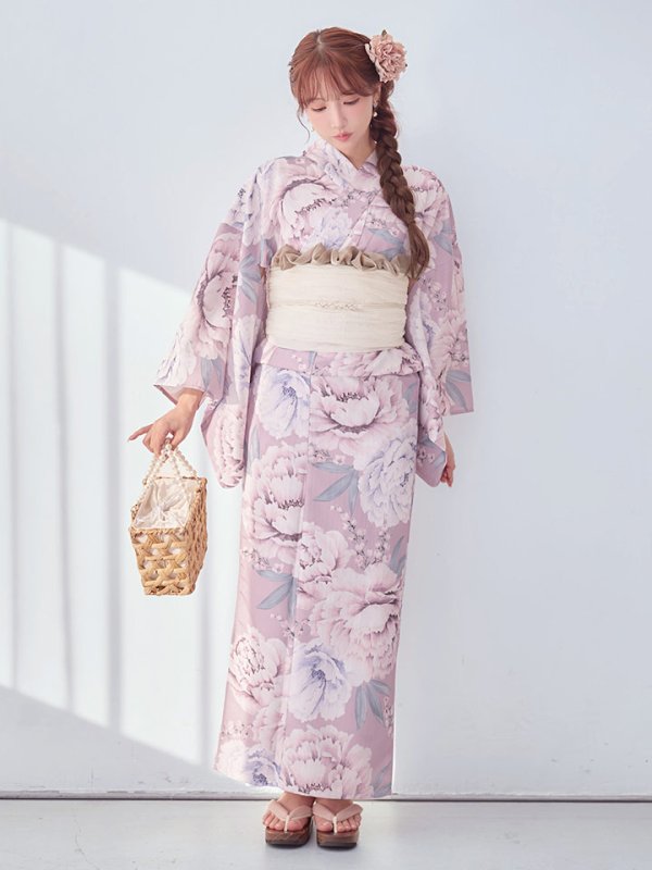 モデル：三上悠亜　身長：159cm　着用サイズ：Fサイズ