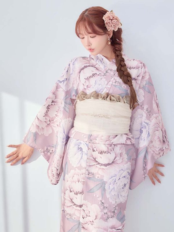 モデル：三上悠亜　身長：159cm　着用サイズ：Fサイズ