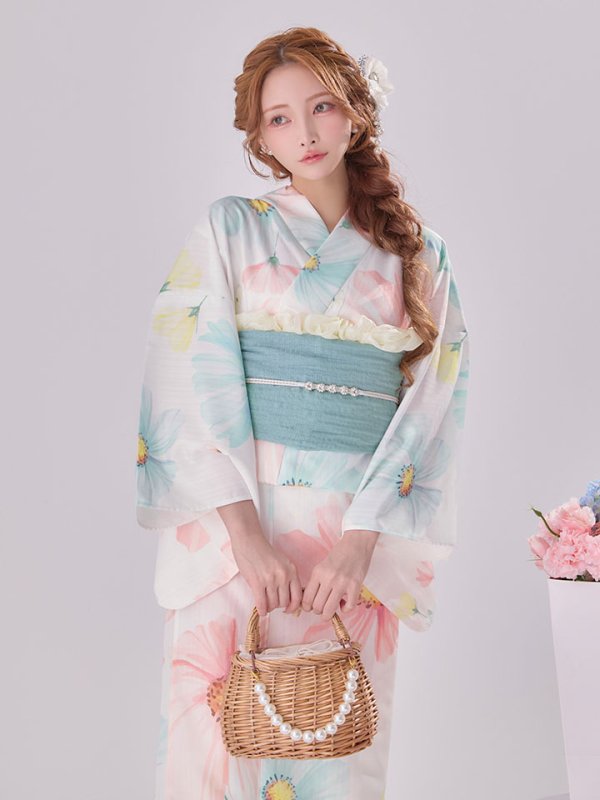 モデル：まみ　身長：161cm　着用サイズ：Fサイズ