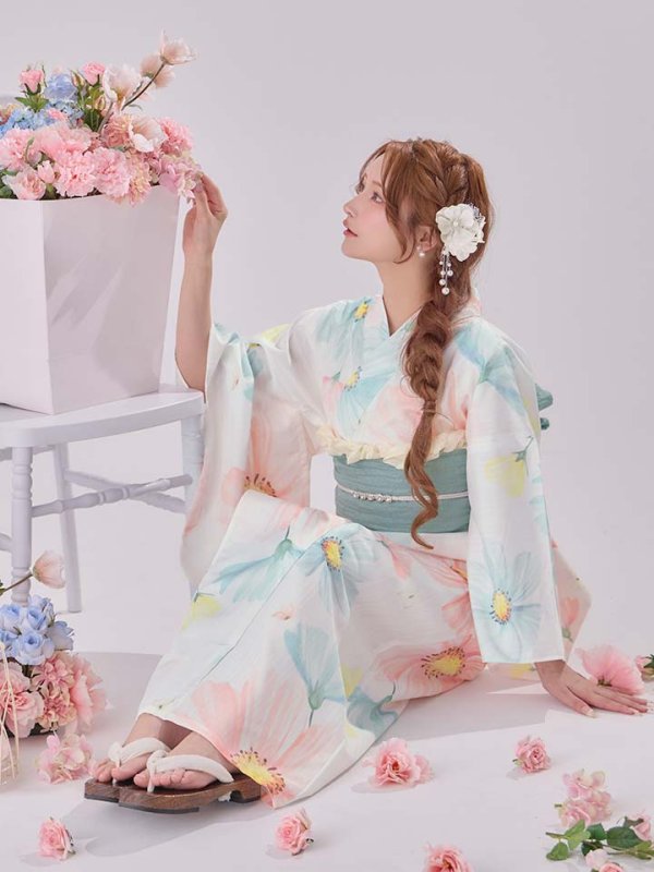 モデル：まみ　身長：161cm　着用サイズ：Fサイズ