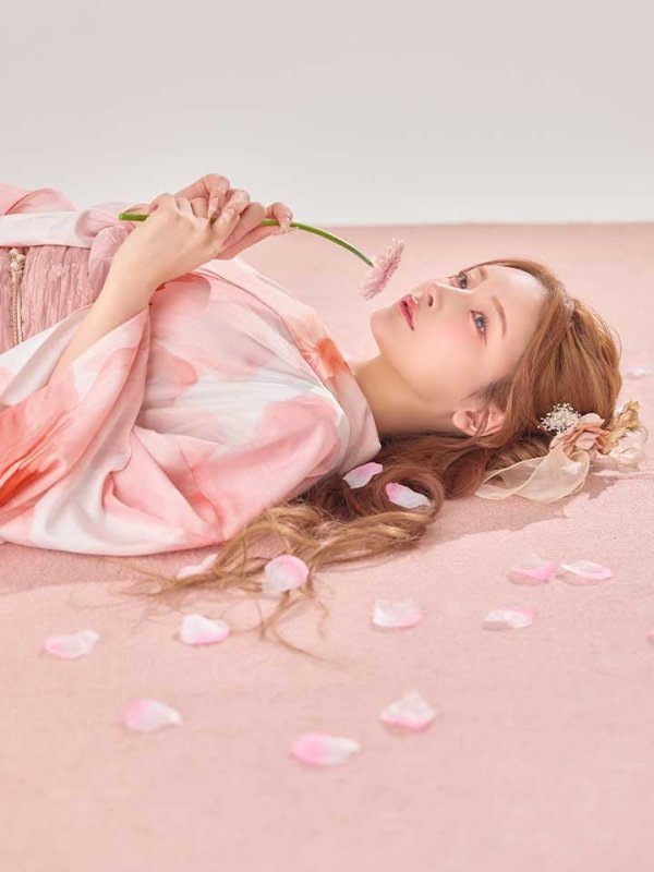 モデル：まみ　身長：161cm　着用サイズ：Fサイズ