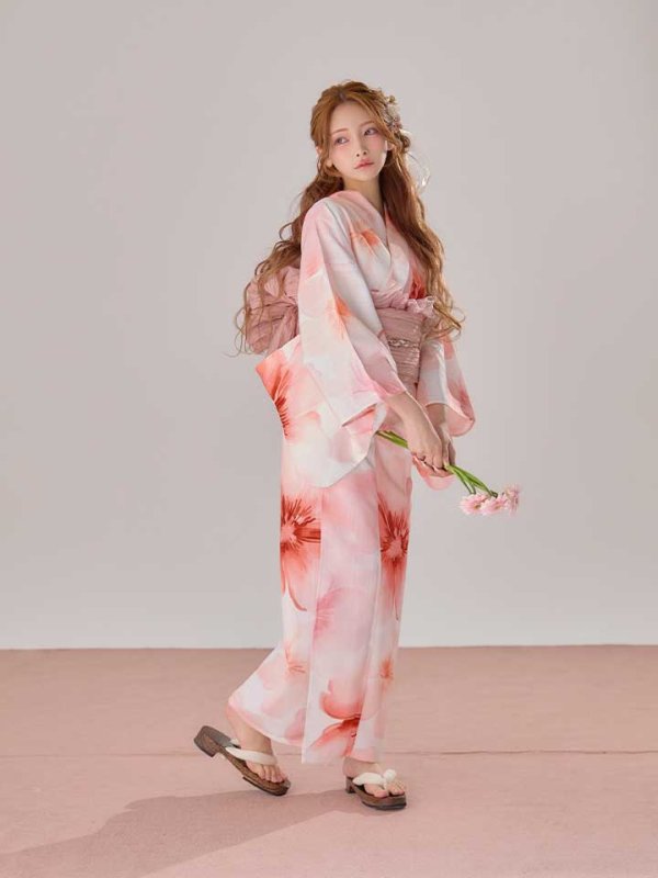 モデル：まみ　身長：161cm　着用サイズ：Fサイズ