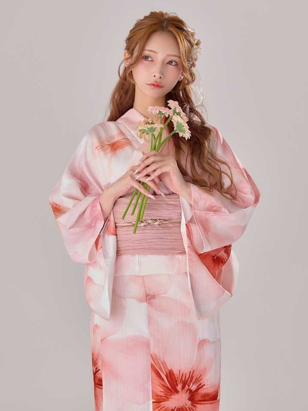 モデル：まみ　身長：161cm　着用サイズ：Fサイズ