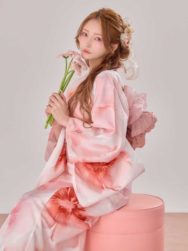 モデル：まみ　身長：161cm　着用サイズ：Fサイズ