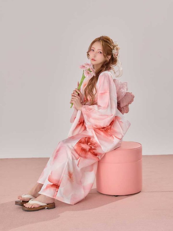 モデル：まみ　身長：161cm　着用サイズ：Fサイズ