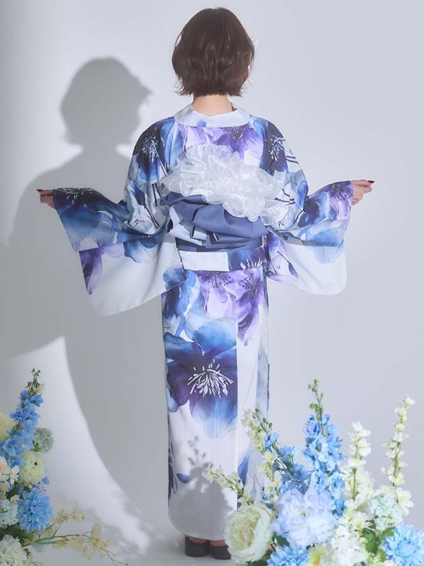 モデル：天海りこ　身長：156cm  着用サイズ：Fサイズ