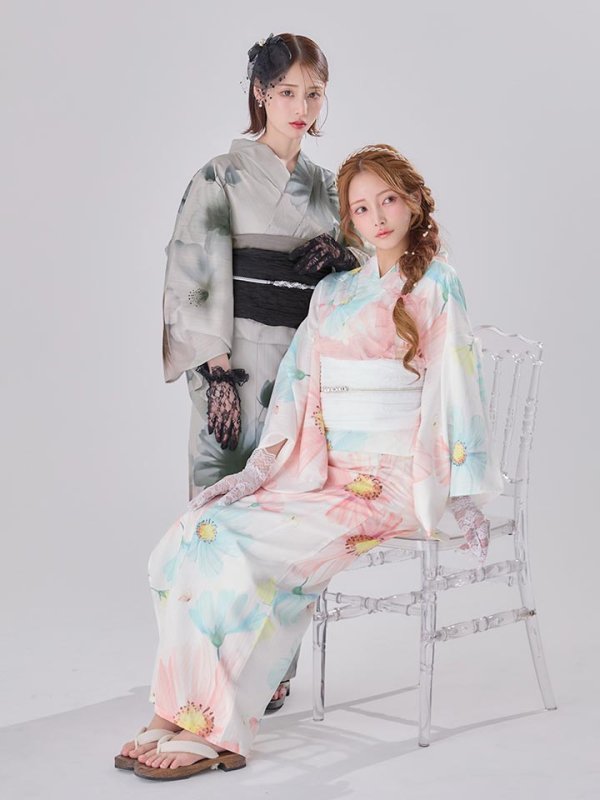 モデル：まみ　身長：161cm　着用サイズ：Fサイズ モデル：天海りこ　身長：156cm  着用サイズ：Fサイズ