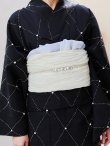 画像20: セパレートアーガイルビジュー浴衣【浴衣4点セット 浴衣/帯/下駄】OBI-siwa-204-wk-12-OW / HIMO-906-yn-PEARL / HEKO-800-sb-5-W / YA-1079-kj-8 / GETA-01-kj-1-B/ [YMT] (20)
