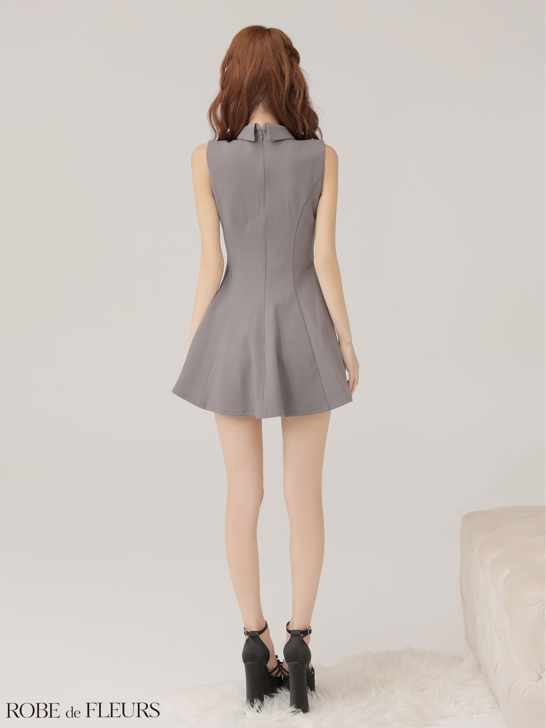 ROBE de FLEURS グレー ミニドレス Sサイズ XSサイズあり【ROBE de FLEURS/ローブドフルール】襟付き