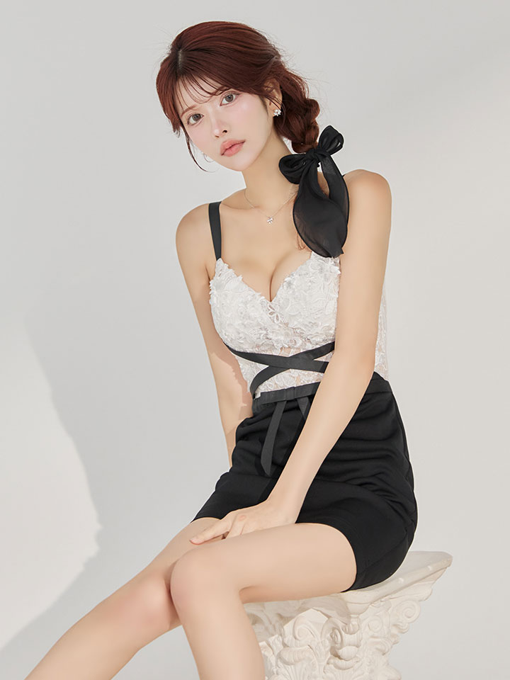 【美品】エンジェルアール　ミニドレス XSサイズあり【ANGEL R/エンジェルアール】バストラインビジュー