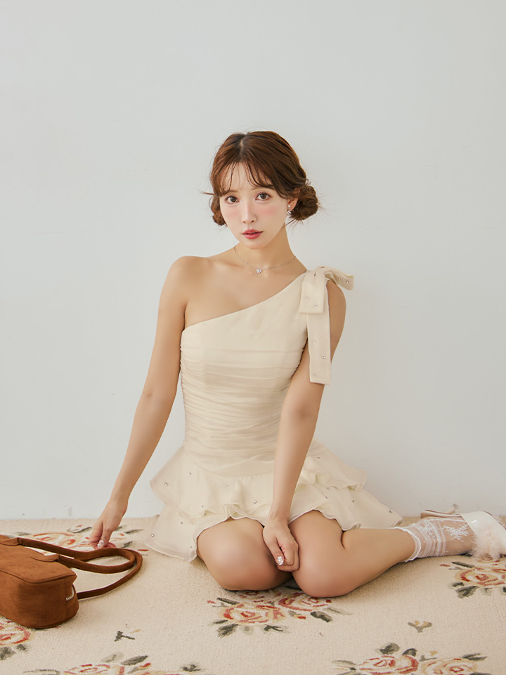 ROBE de FLEURS ワンショルダードレス美品 予約商品/2月上旬発送予定】XSサイズあり【ROBE de FLEURS/ローブド