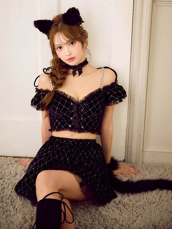 即日発送】【ハロウィン】キャットオフショルビジューセットアップ