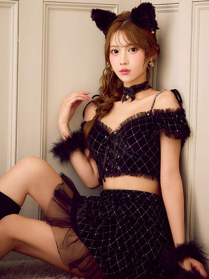 即日発送】【ハロウィン】キャットオフショルビジューセットアップ