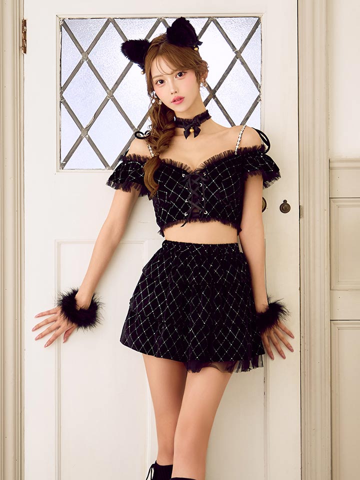 即日発送】【ハロウィン】キャットオフショルビジューセットアップ