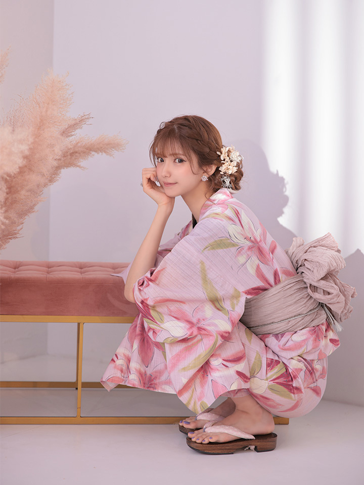 ピンク×ホワイトsugar ピンクの百合が咲き誇るガーリー浴衣 siwa36