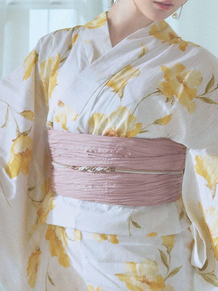 即日発送】白地にイエローの水彩花柄浴衣 OBI-siwa-202-ok-1-BE