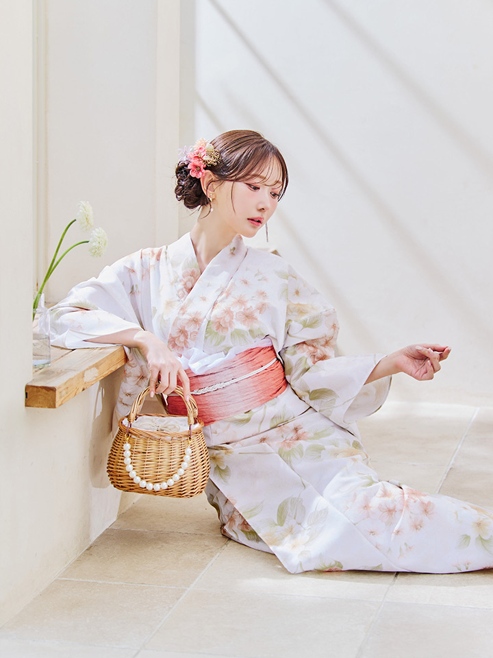 7193☆送料込み❣️リップル 浴衣 4枚 まとめ売り❣️ セパレート水彩フラワー浴衣 【浴衣4点セット トップス/スカート