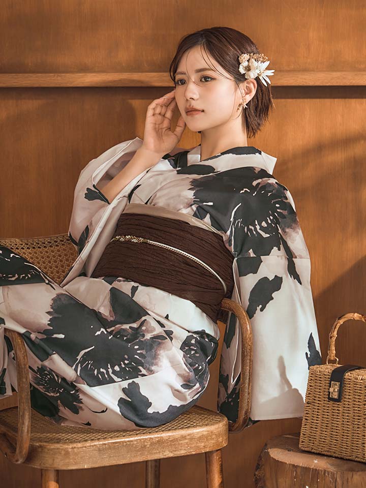 墨の華浴衣